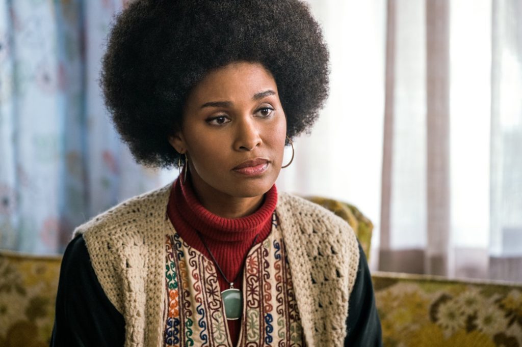 Why you NEED to be watching Good Girls Revolt on  right now -  HelloGigglesHelloGiggles